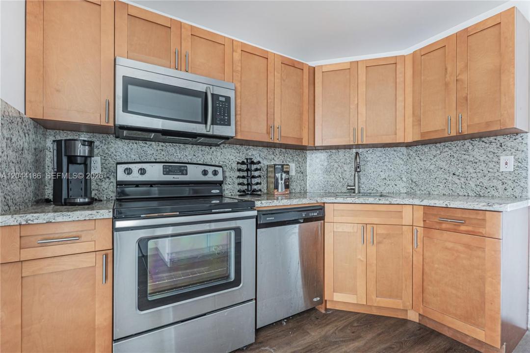 3301 Spanish Moss Ter 406, Lauderhill, Floride 33319, États-Unis