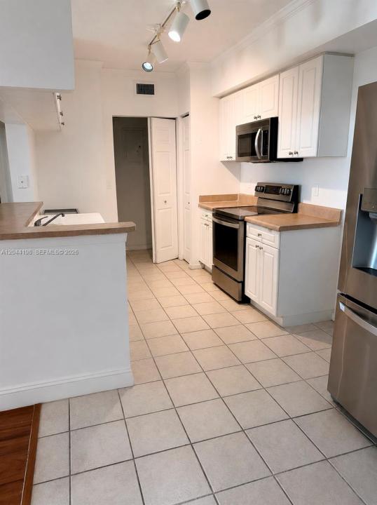 17145 N Bay Rd 4307, Sunny Isles Beach, Florida 33160, Amerika Birleşik Devletleri