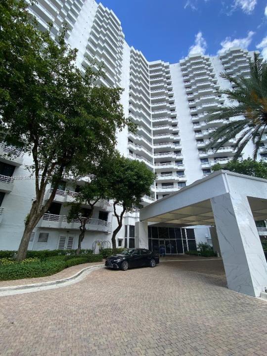 3300 NE 192nd St 612, Aventura, فلوريدا 33180, الولايات المتحدة