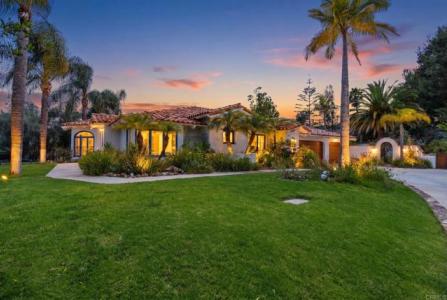 Circa De Media, Escondido, Californie 92029, États-Unis