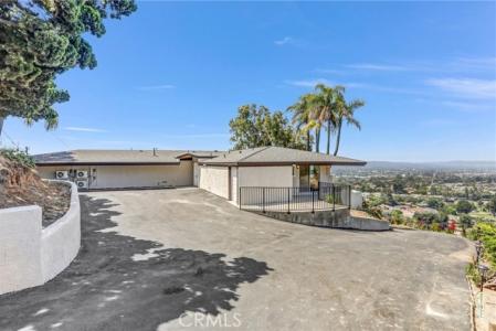 N Shirlmar Avenue, San Dimas, California 91773, Stati Uniti