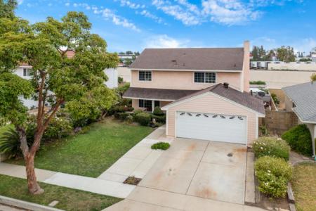 Vierra Avenue, Cerritos, Kaliforniya 90703, Amerika Birleşik Devletleri