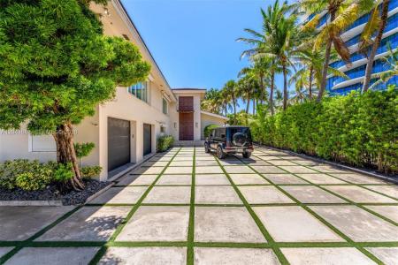 105 Ocean Blvd, Golden Beach, Florida 33160, Stati Uniti