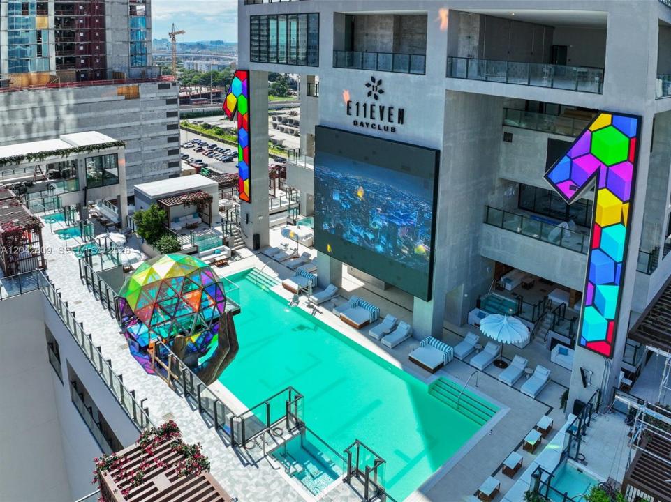 20 NE 11 2410, Miami, Floride 33132, États-Unis