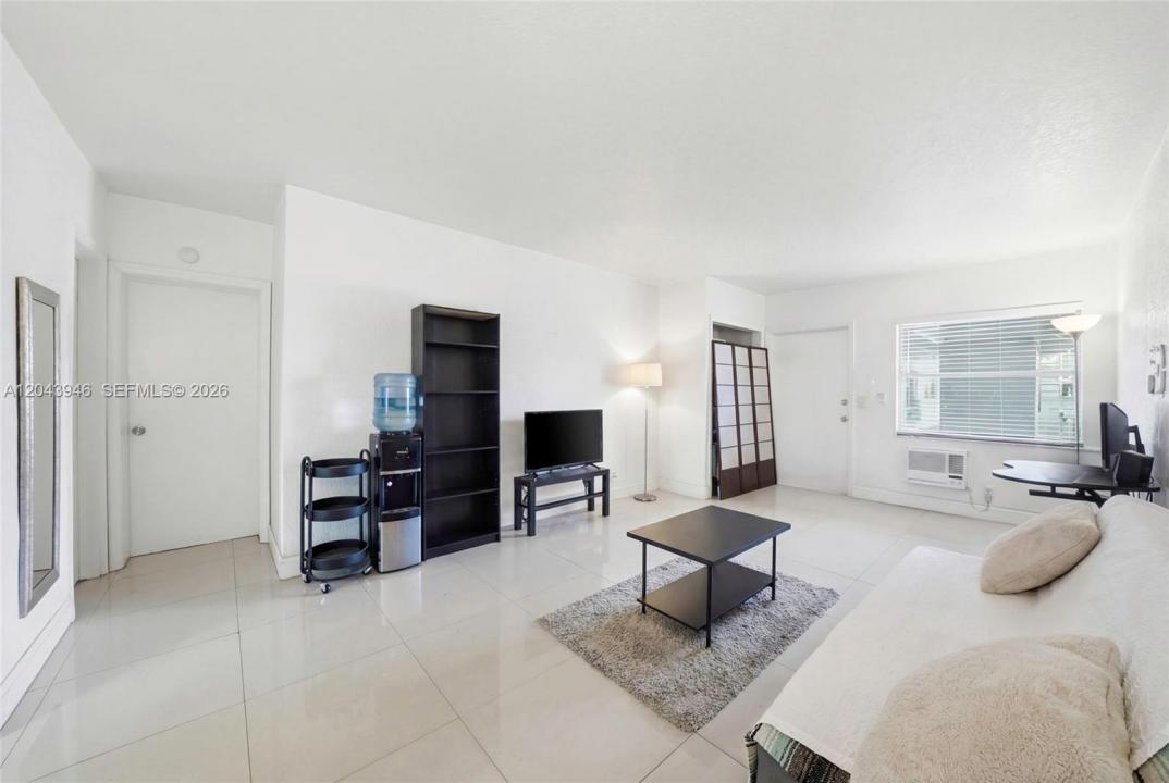 1100 NE 9th Ave 105, Fort Lauderdale, Floride 33304, États-Unis