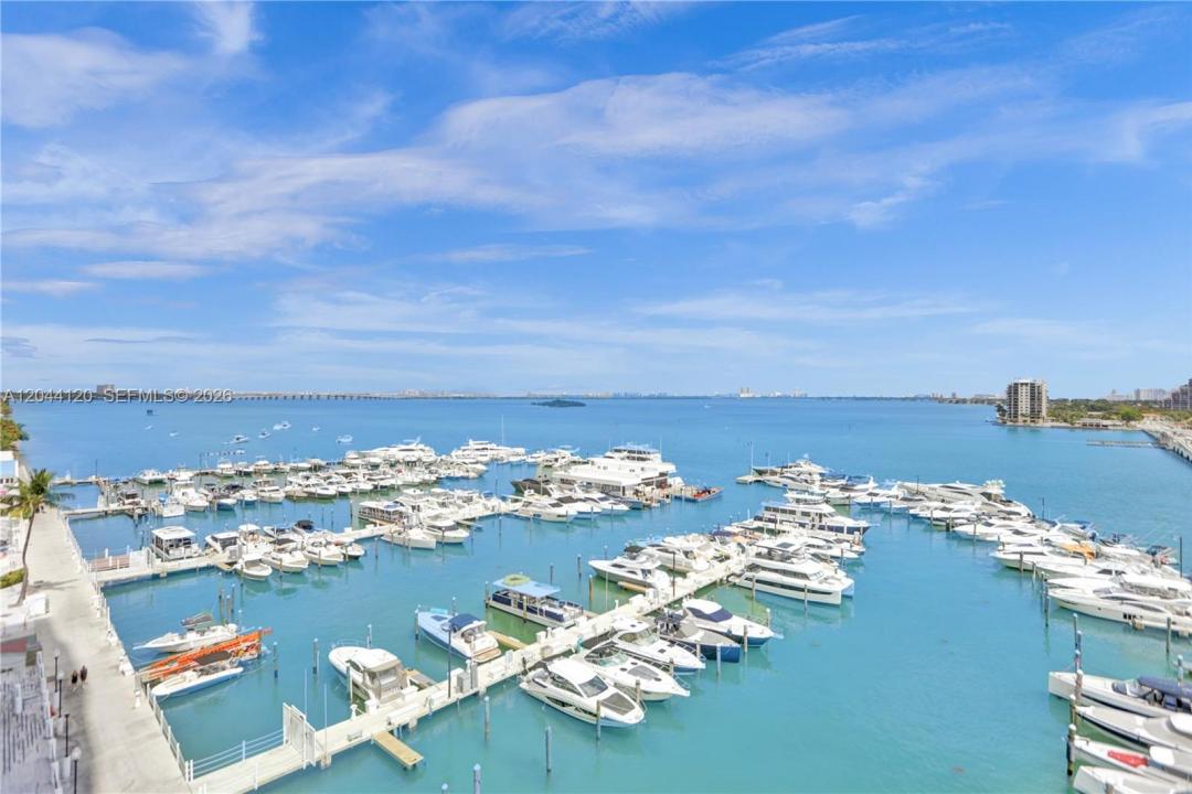 555 NE 15th St 20I, Miami, Florida 33132, Stati Uniti