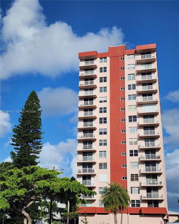 3161 S Ocean Dr 404, Hallandale Beach, Floride 33009, États-Unis