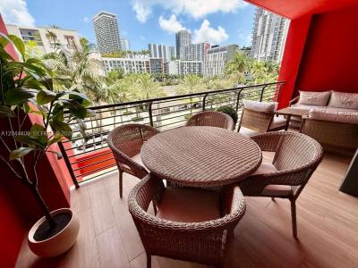 90 NE 32 302, Miami, Florida 33137, USA
