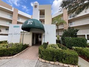 9551 Weldon Cir E107, Tamarac, Florida 33321, Stati Uniti