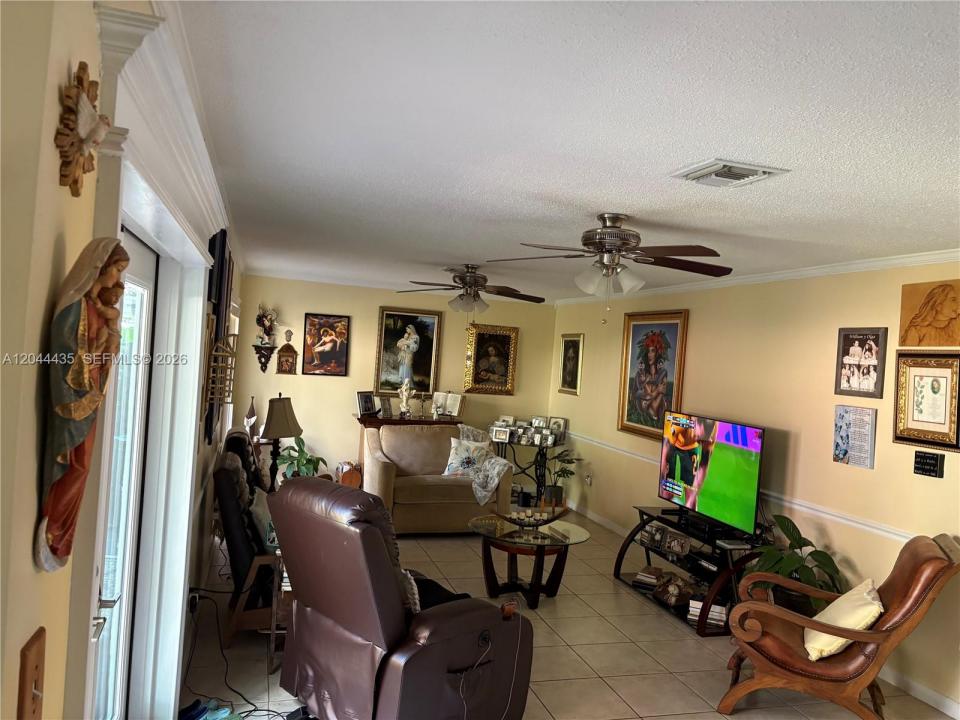 9217 SW 157th Path, Miami, Florida 33196, HOA KỲ