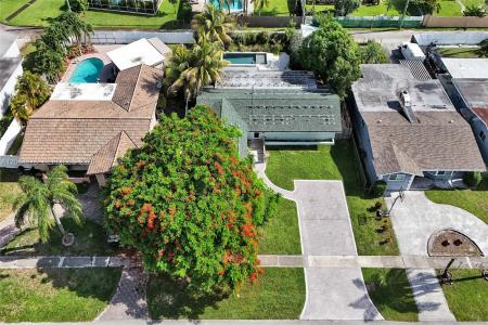 4311 Hayes St, Hollywood, Florida 33021, USA