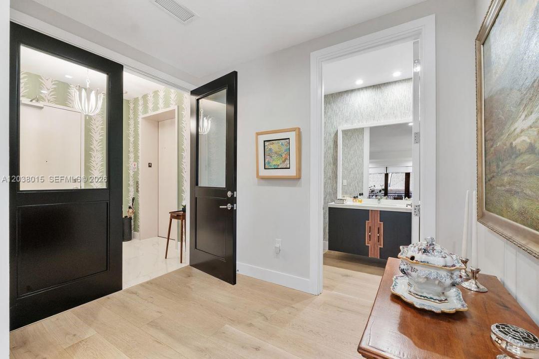 718 Valencia Ave 403, Coral Gables, Floride 33134, États-Unis
