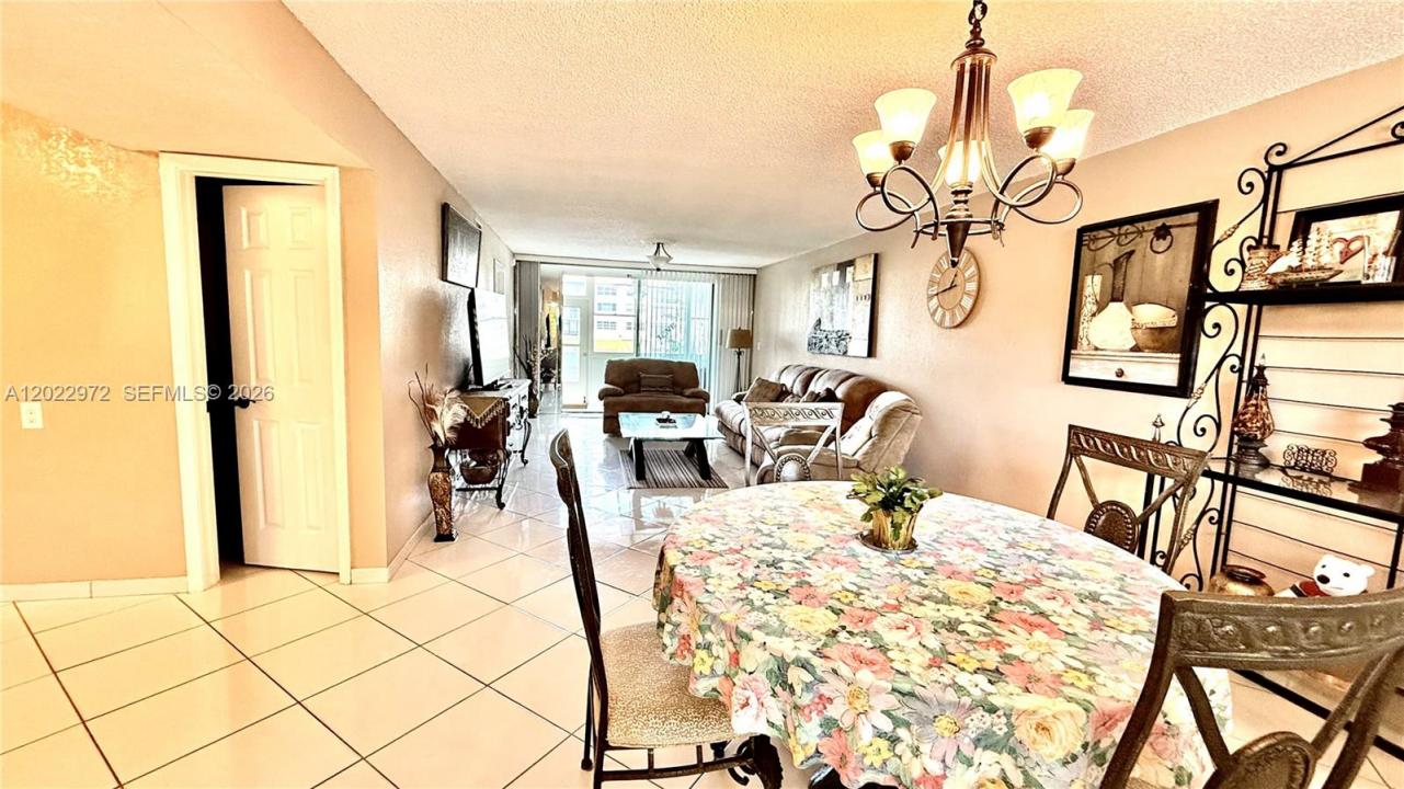 8961 S Hollybrook Blvd 106, Pembroke Pines, Florida 33025, USA