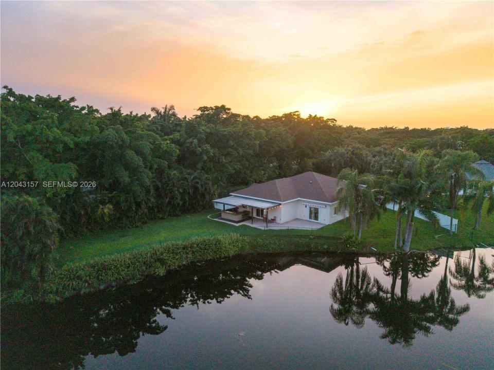 720 S Old Nob Hill Rd, Plantation, Floride 33324, États-Unis