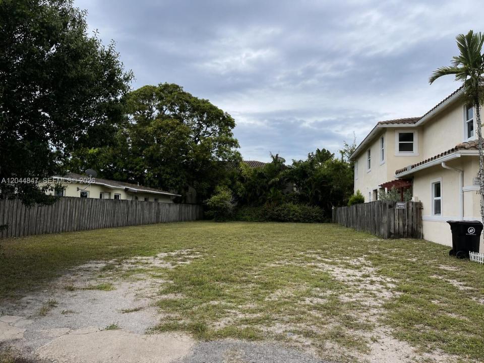 1107 NW 1st Ave, Fort Lauderdale, Florida 33311, Stati Uniti