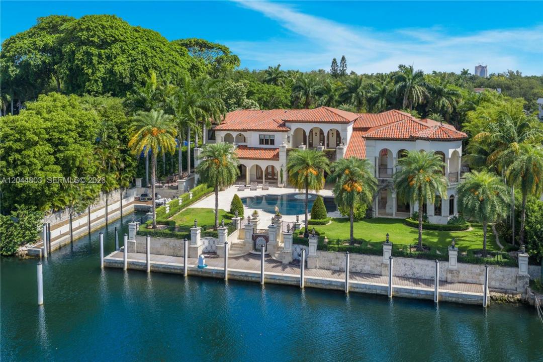 150 Edgewater Dr, Coral Gables, פלורידה 33133, ארצות הברית של אמריקה