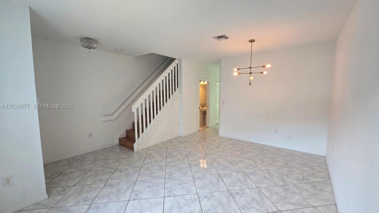 5791 NW 116th Ave 101, Doral, Florida 33178, USA