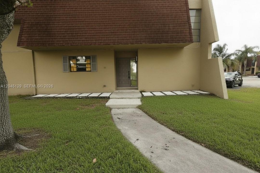 8985 Palm Tree Ln 8985, Pembroke Pines, Floride 33024, États-Unis