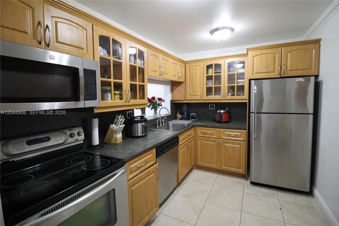 8415 SW 107th Ave 359W, Miami, Florida 33173, USA