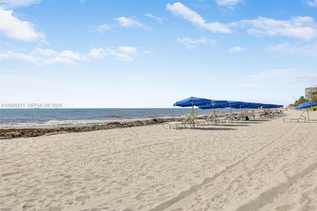 10275 Collins Ave 201, Bal Harbour, Floride 33154, États-Unis