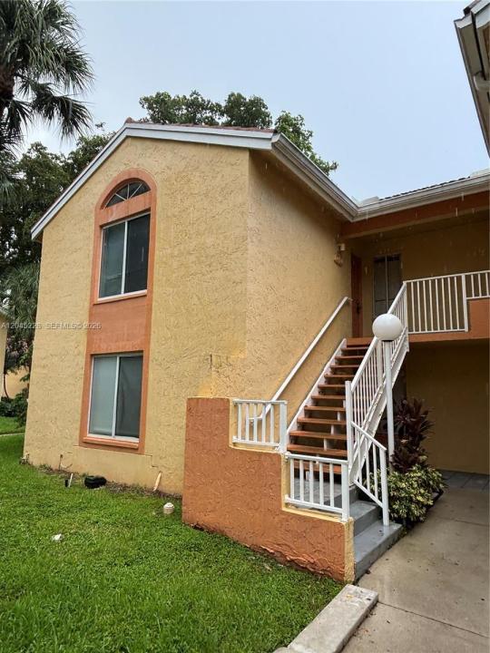 1040 Coral Club Dr 1040, Coral Springs, فلوريدا 33071, الولايات المتحدة