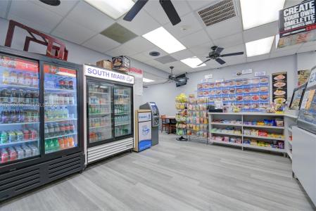Café For Sale In South Miami Area, South Miami, Floride 33143, États-Unis