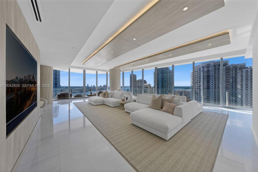 300 Biscayne Boulevard Way 2701, Miami, Floride 33131, États-Unis