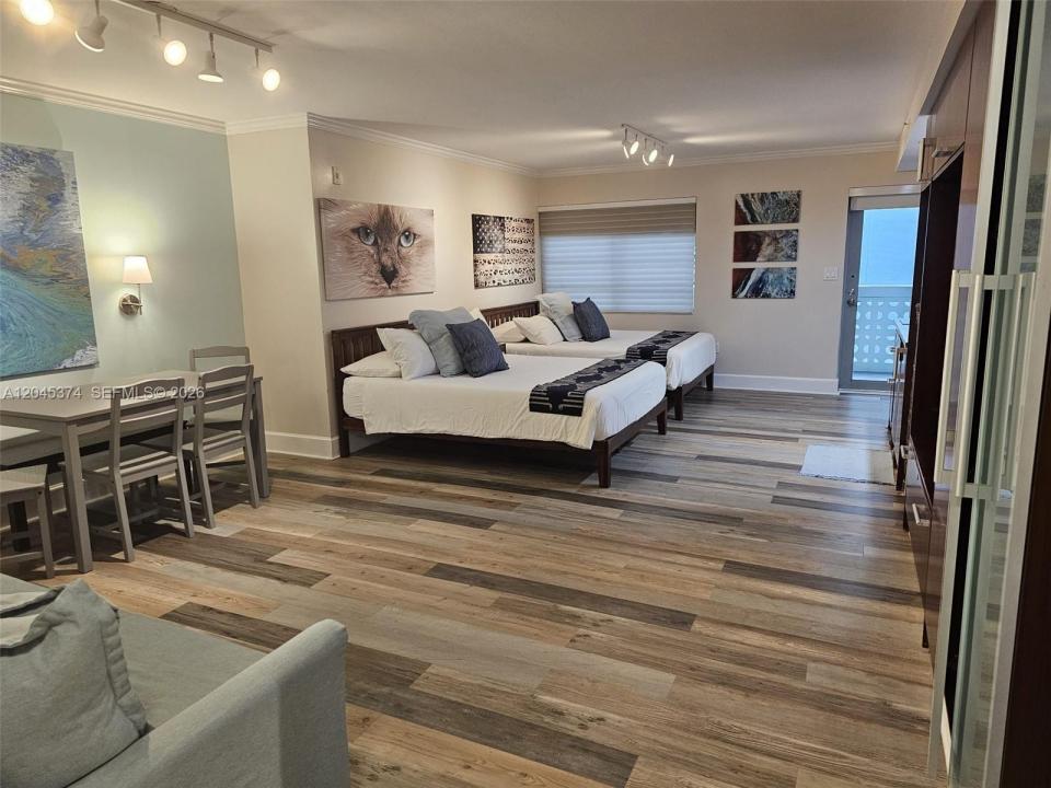 1024 Ocean Dr A305, Miami Beach, Florida 33139, USA