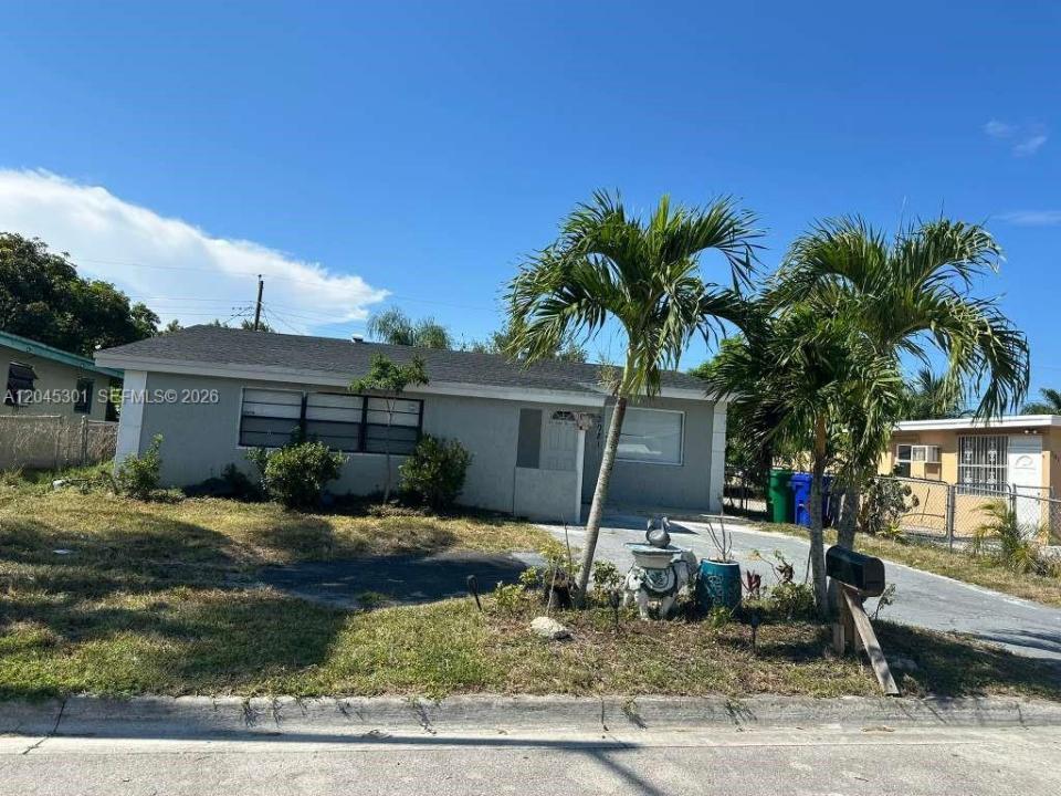 3021 NW 7th Ct, Fort Lauderdale, Florida 33311, USA