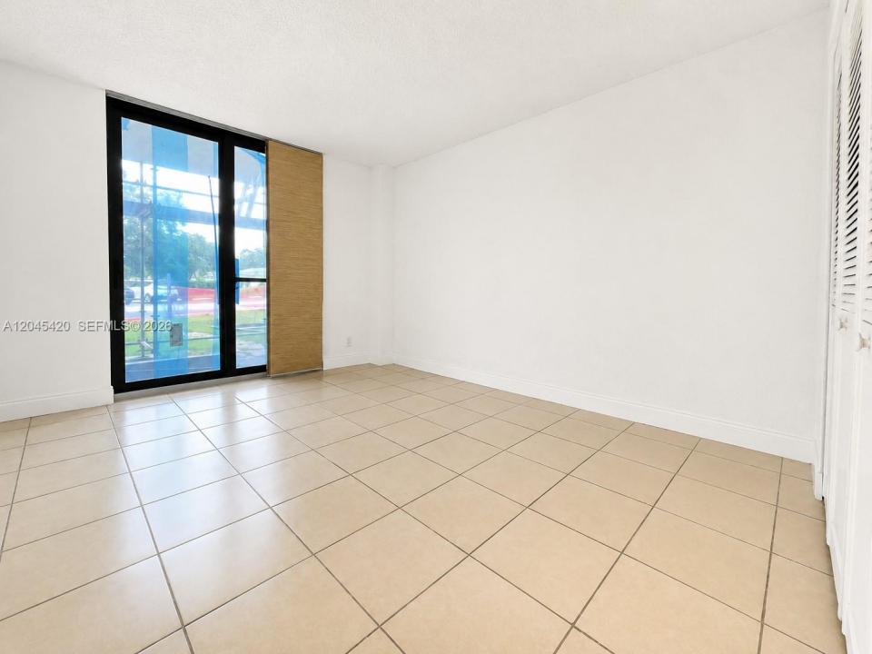 3900 N Hills Dr 108, Hollywood, Flórida 33021, Estados Unidos