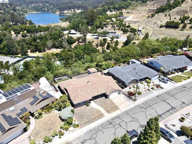 Lakeview Dr, San Leandro, كاليفورنيا 94577, الولايات المتحدة