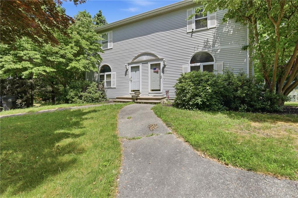 45 Lonsdale Street, West Warwick, Rhode Island 02893, États-Unis