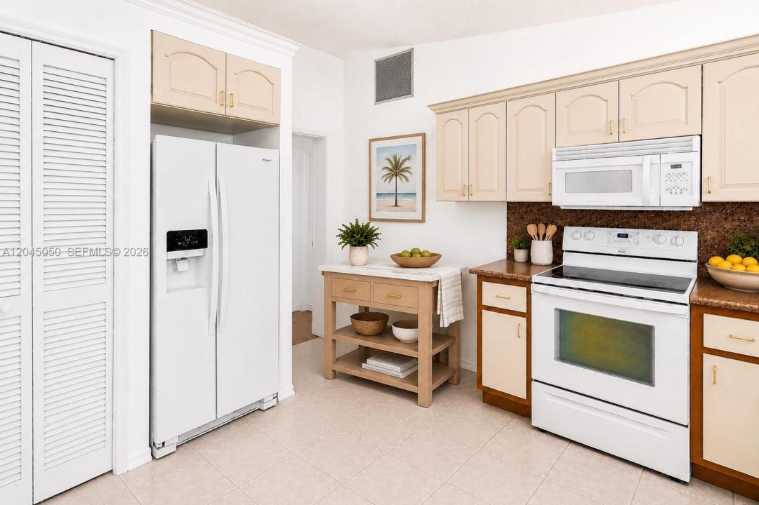 1119 SE Sabina Ln, Port St. Lucie, Floride 34983, États-Unis