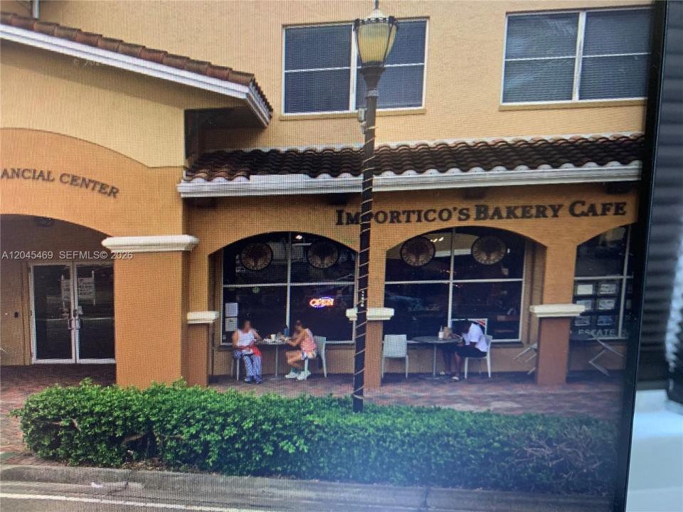 130 S Indian River Dr 108B, Fort Pierce, Florida 34950, USA