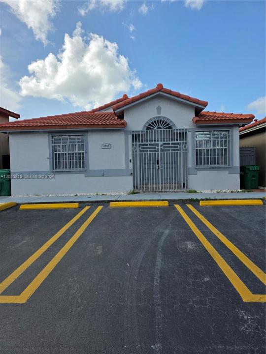 8905 NW 121 ST 0, Hialeah, Florida 33018, Stati Uniti