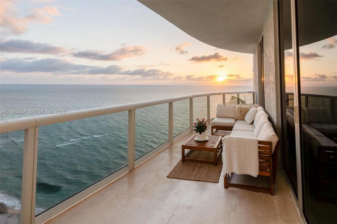 15901 Collins Ave 2502, Sunny Isles Beach, Floride 33160, États-Unis