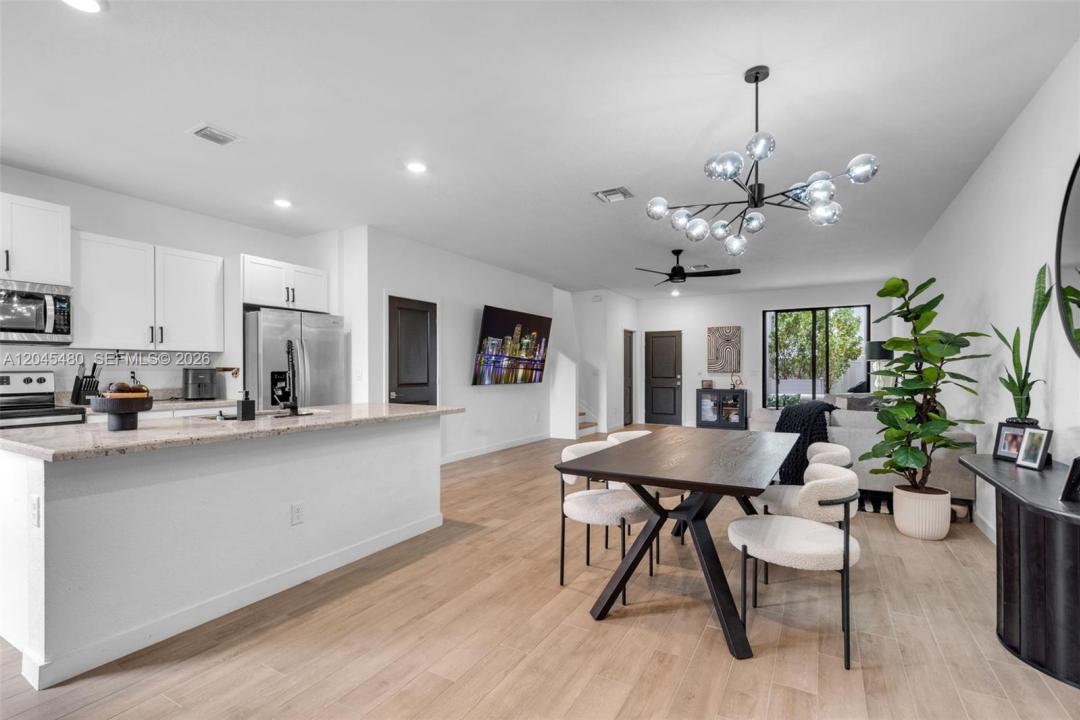 387 NW 17th St, Fort Lauderdale, Floride 33311, États-Unis