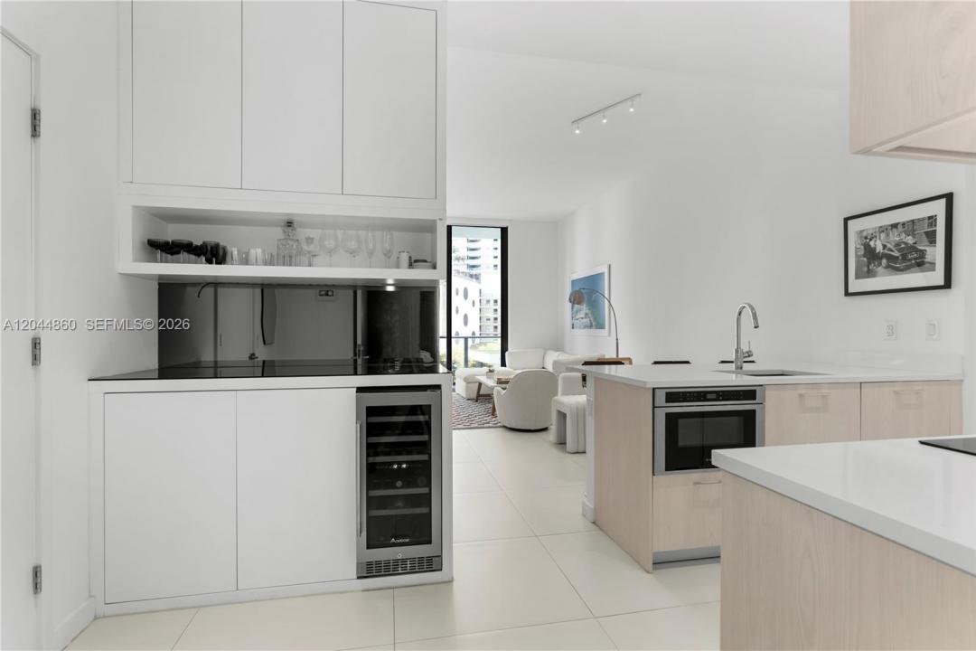501 NE 31st St 204, Miami, Florida 33137, USA