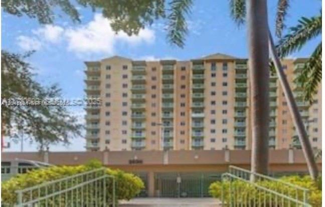3500 Coral Way 513, Miami, Floride 33145, États-Unis