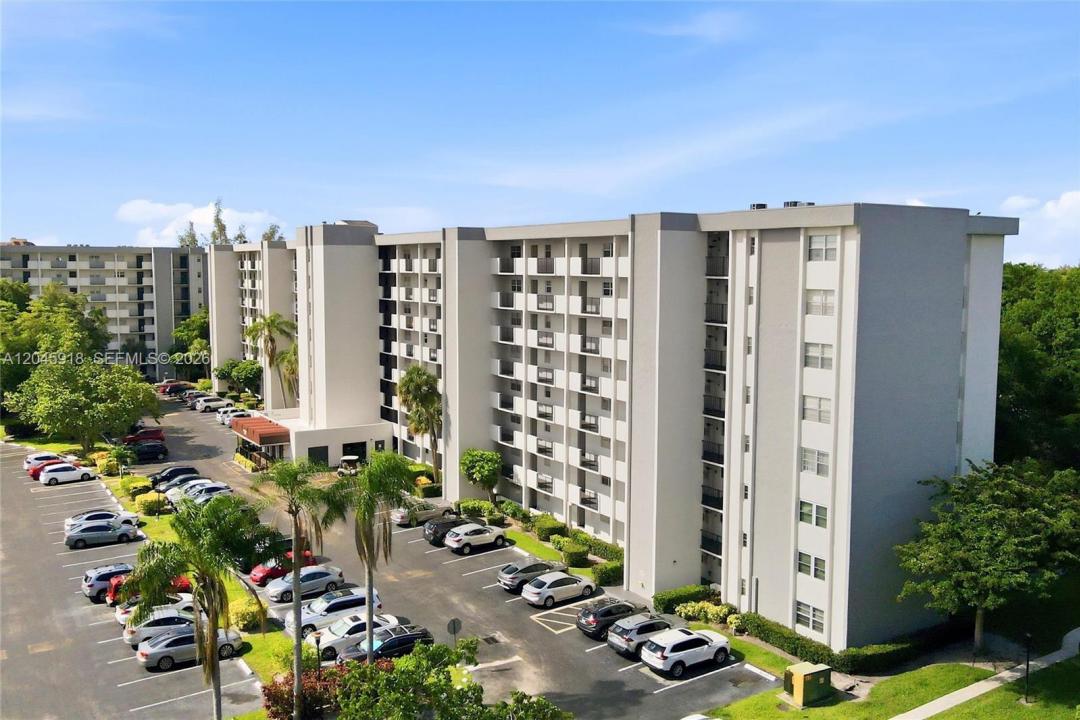 5900 NW 44th St 605, Lauderhill, フロリダ 33319, アメリカ合衆国