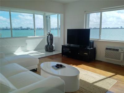 1830 S Treasure Dr 21, North Bay Village, Florida 33141, USA