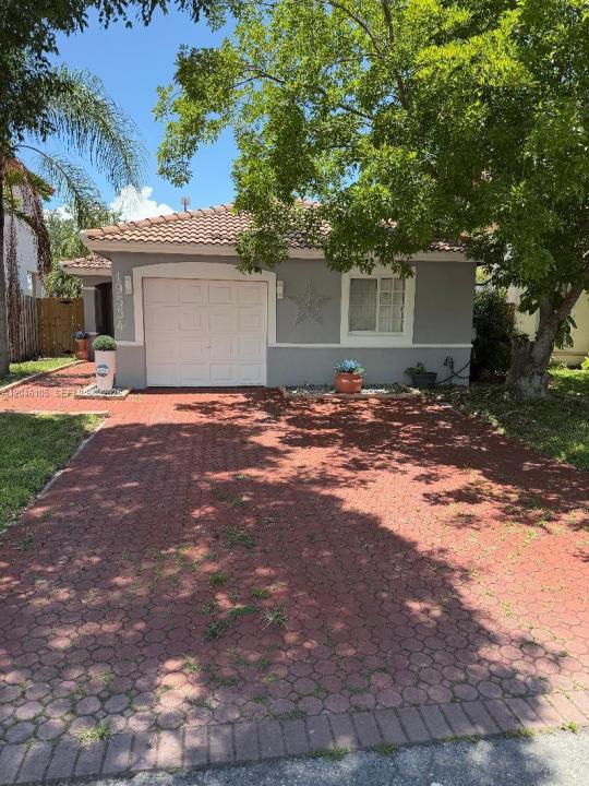 19554 NW 79th Pl, Hialeah, Flórida 33015, Estados Unidos
