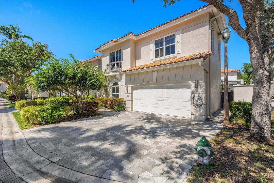 1549 Shoreline Way, Hollywood, Floride 33019, États-Unis