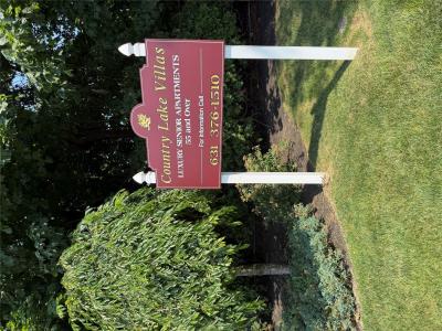 1000 Country Lake Court, West Babylon, New York 11704