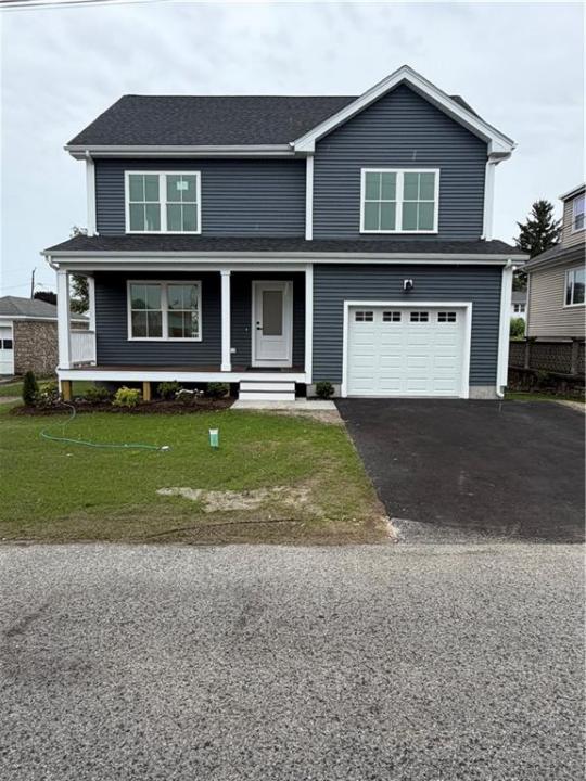 18 Tacoma Street, Cranston, Rhode Island 02920, États-Unis