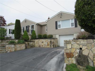189 Curry Road, Cranston, Rhode Island 02920, USA