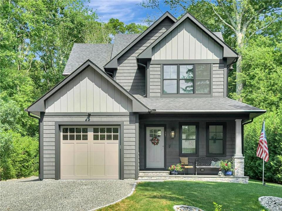 17 Red Feather N Trail, South Kingstown, Rhode Island 02879, États-Unis