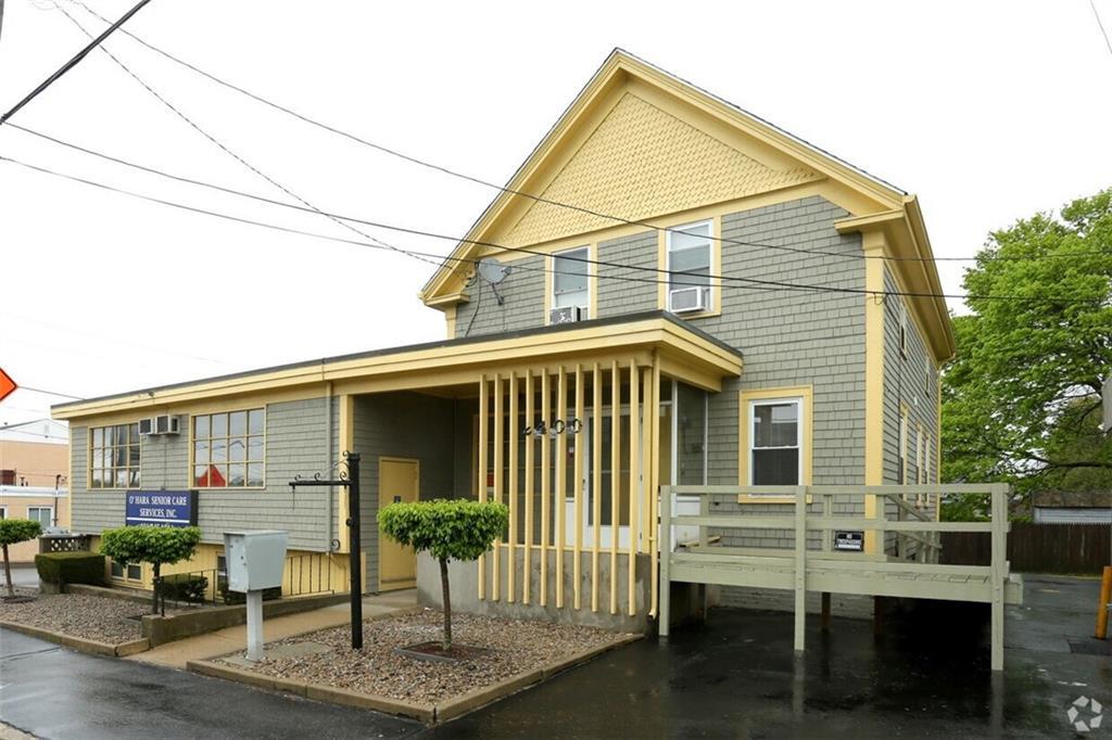 2400 Pawtucket Avenue, East Providence, Rhode Island 02914, États-Unis