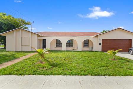 4851 NW 17th Street, Lauderhill, Florida 33313, Estados Unidos