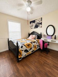 5411 NW Consumer Ave, Port St. Lucie, Florida 34983, USA